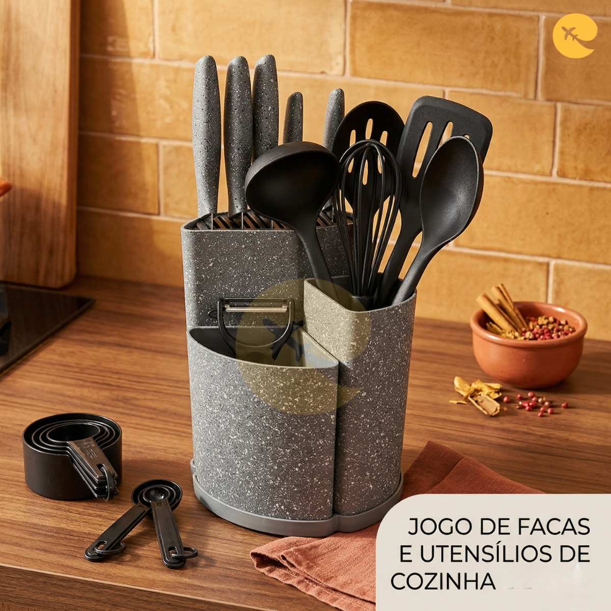 JOGO DE FACAS E UTENSÍLIOS DE COZINHA