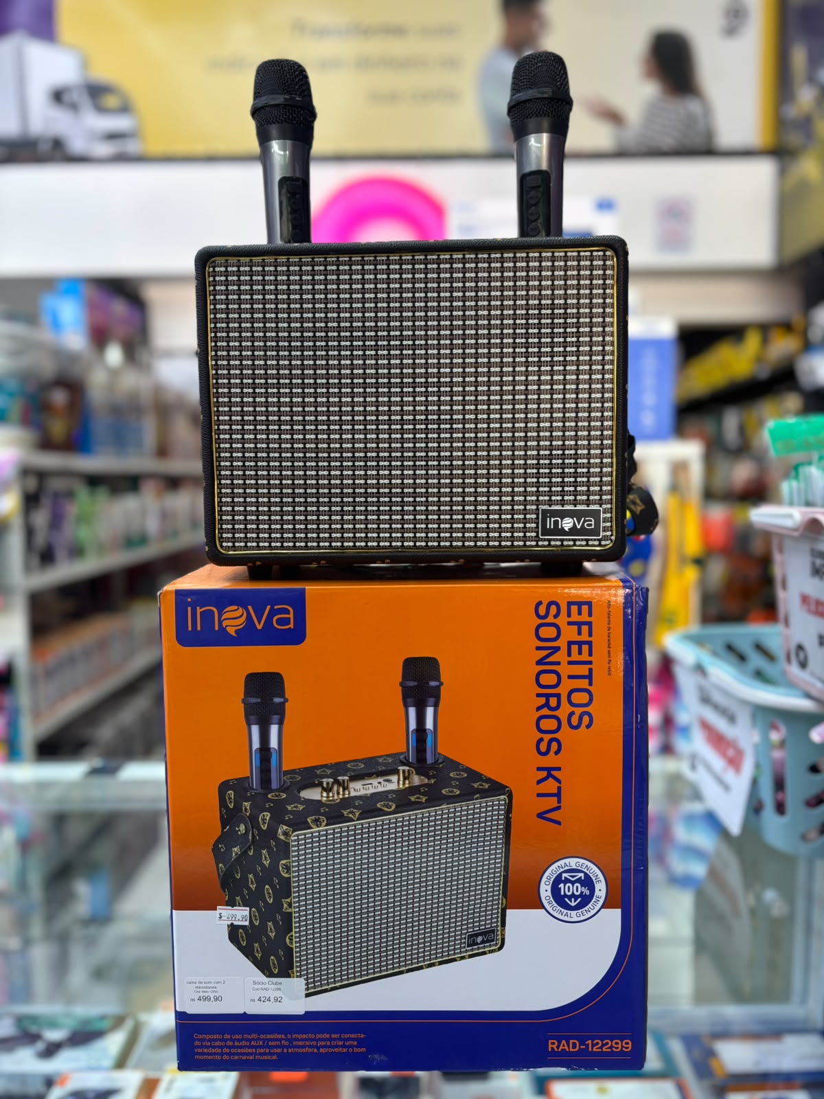 Caixa de Som com 2 Microfones Retrô