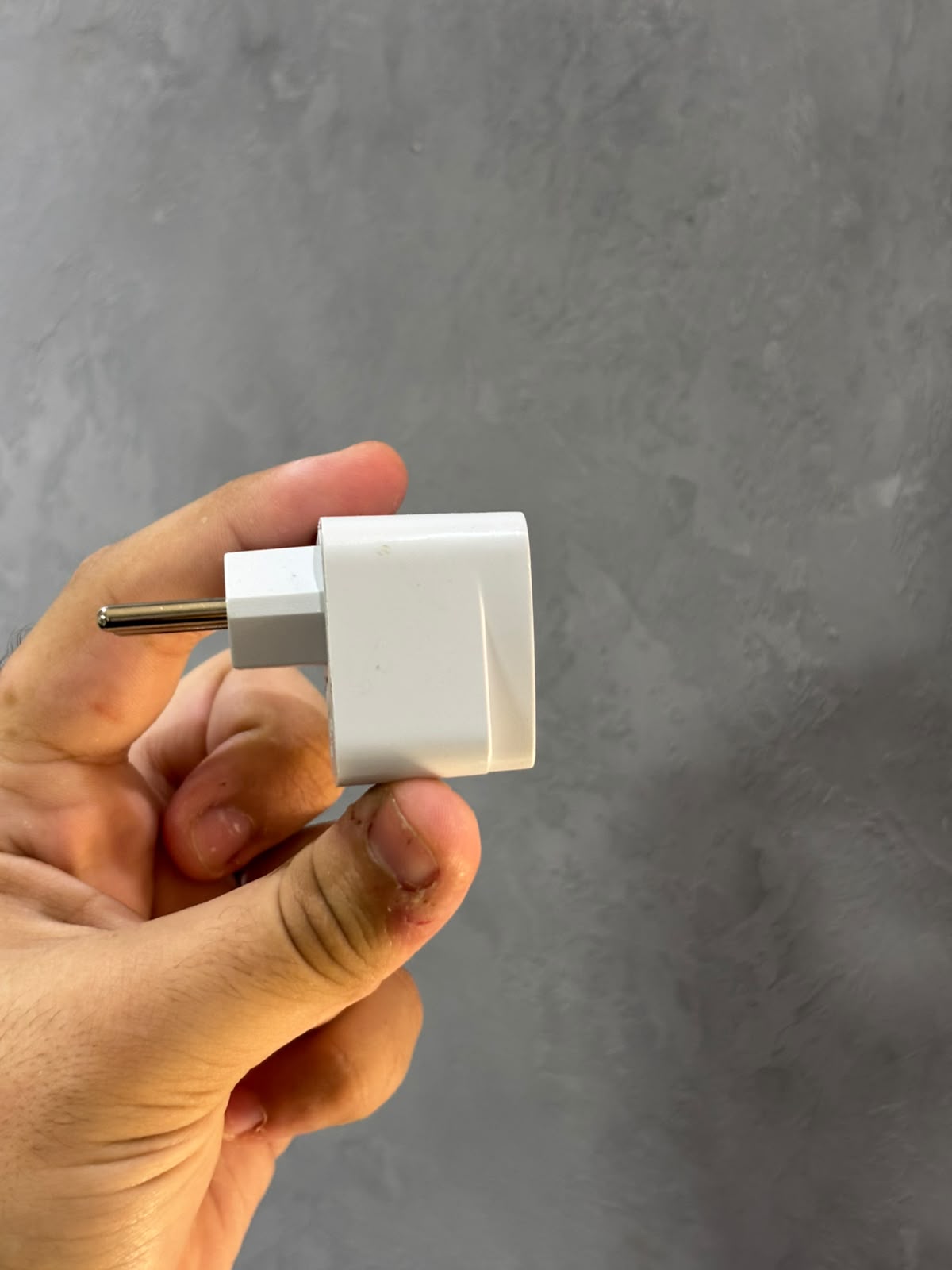 ADAPTADOR DE TOMADA