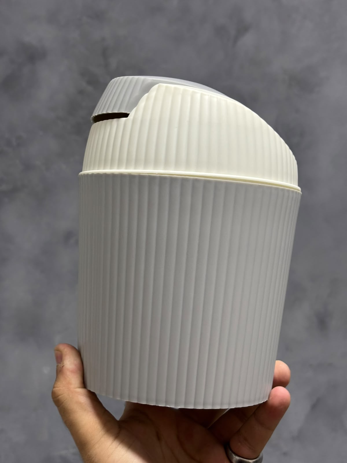 LIXEIRA DE MESA 1,5L
